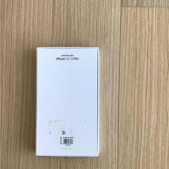 NEW RIMOWA iPhone case - Picture 5 of 5